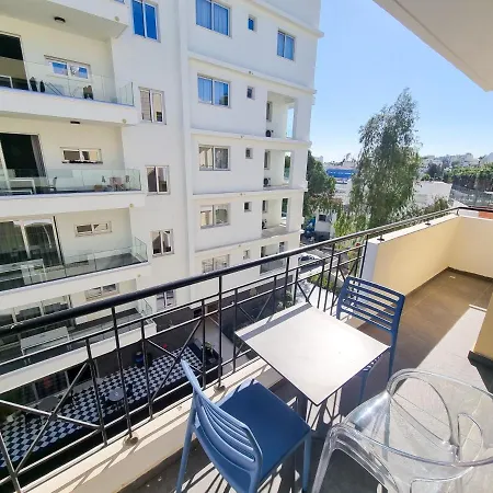 Apartment Vibrance