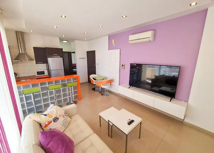 Apartment Vibrance *